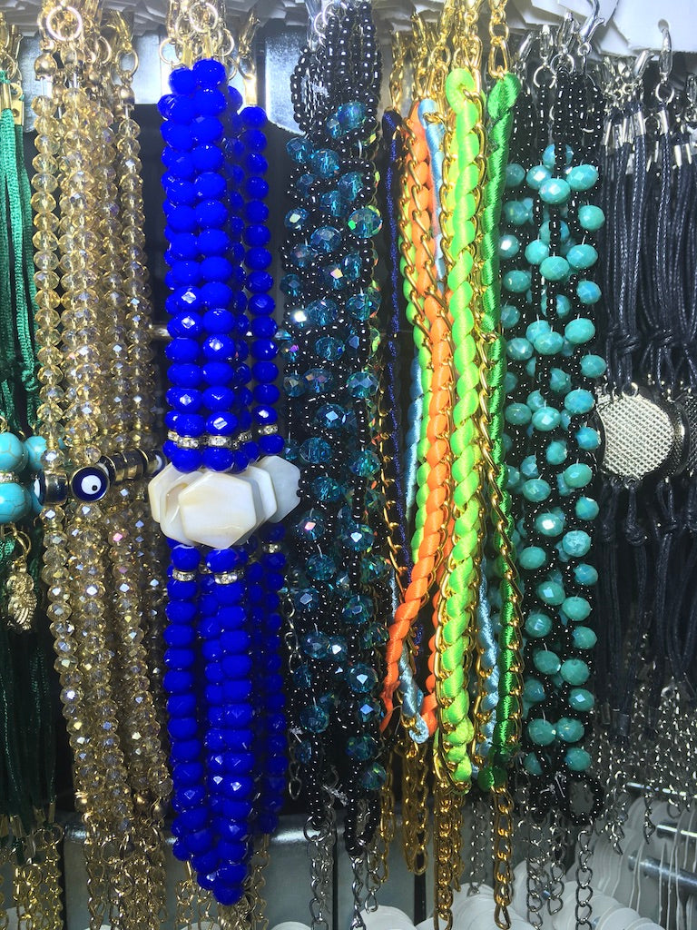 Crystal Bead Bracelet Set with Rotating Jewelry Display Stand